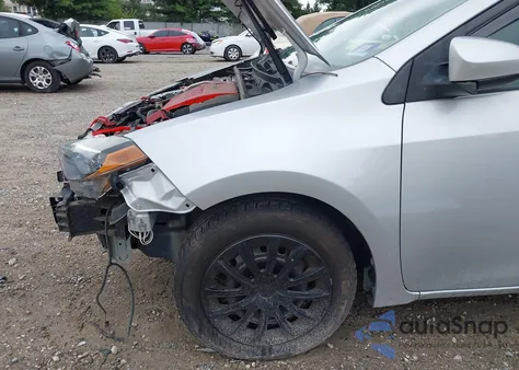 2019 Toyota Corolla Le from USA, damaged, VIN 2T1BURHE4KC145939